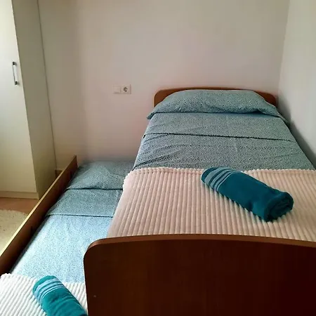 Piso Monika * טורבייחה