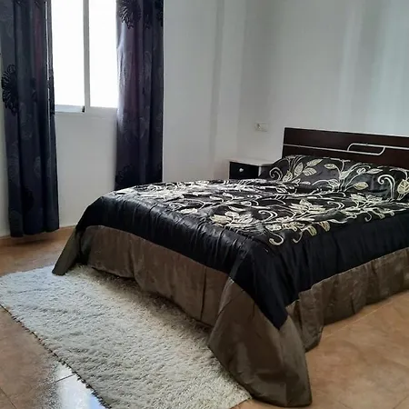 Piso Monika 또레비에하