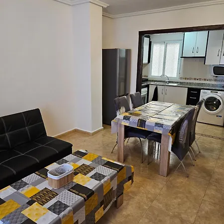 Piso Monika 아파트